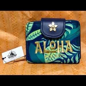 Disney Aulani Aloha Wallet